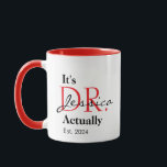 Het is Dr. [Aangepaste naam] Werkelijk ingesteld.  Mok<br><div class="desc">Vier een mijlpaal met de elegante en krachtige "Het is Dr. [Aangepaste naam], eigenlijk - Est. [Year]" twee toon koffie mok! Ideaal voor nieuwe afgestudeerden, academici of professionals, deze rood-witte mok is een stijlvolle manier om zuurverdiende prestaties te eren. Met geavanceerde typografie met een mix van gedurfde en scriptlettertypen, is...</div>