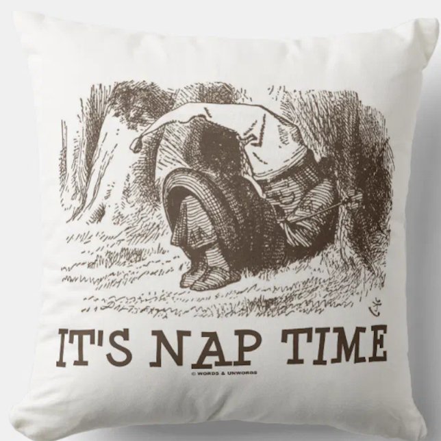 Het is dutje tijd Red King Sleeping Snoring Wonder Kussen (Throw pillow for any Wonderland fan who takes naps.)