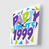 Het is een 1999®™ klok - Design 01 (Hoek)