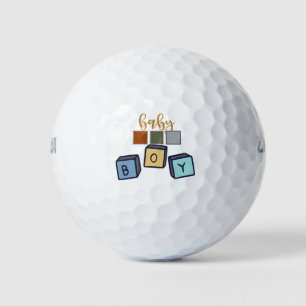 Het is een baby shower. golfballen