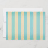 Het is een Baby shower  Rattle Blue Stripes Kaart (Achterkant)