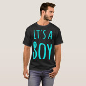 Het is een Baby shower van een jongen blauw. T-shirt (Voorkant volledig)