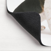 Het is een Beagles World Mousepad Muismat (Hoek)