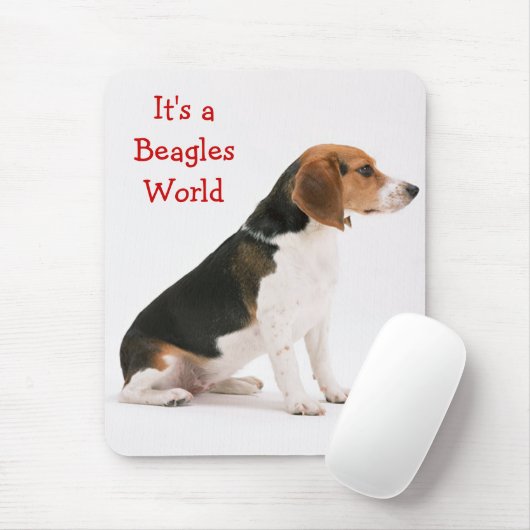Het is een Beagles World Mousepad Muismat (Met muis)