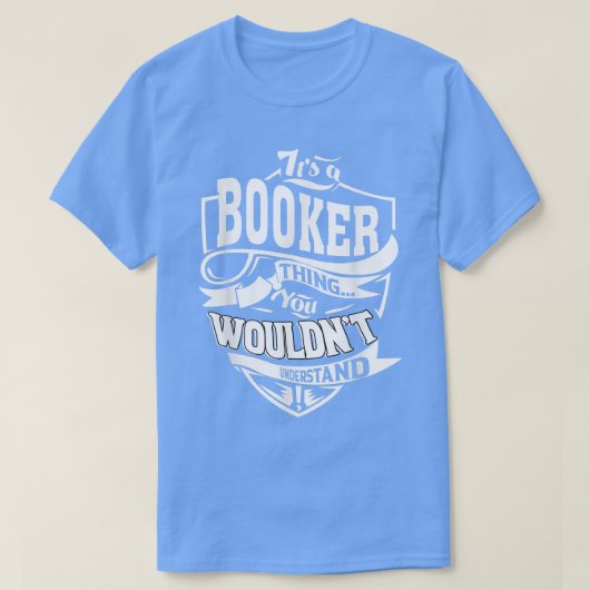 Het is een boekenkast met T-shirt 5390 (Design voorkant)