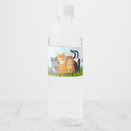 Het is een Boy Baby shower Woodland Creatures Waterfles Etiket (Voorkant)