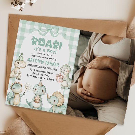 Het is een Boy Dinosaur Gingham Baby shower Foto Kaart