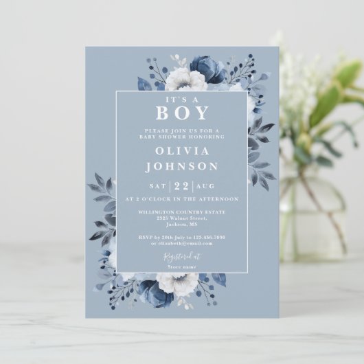 Het is een Boy Dusty Blue Floral Photo Baby shower Kaart (Staand voorkant)