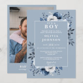 Het is een Boy Dusty Blue Floral Photo Baby shower Kaart (Voorkant / Achterkant)
