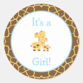 Het is een Boy Giraffe Baby shower Ronde Sticker