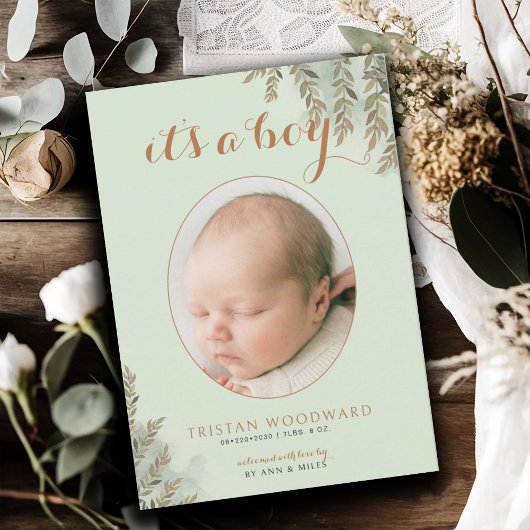Het is een Boy Photo Sage Cocoa Boy Geboorteaankon