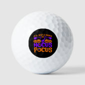 Het is een bundel Hocus Pocus Halloween Golfballen (Voorkant)