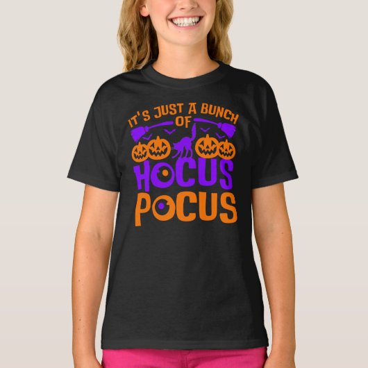 Het is een bundel Hocus Pocus Halloween T-Shirt (Voorkant)