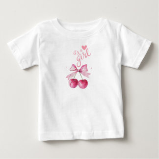 Het is een Cherry Baby T-shirt