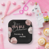 Het is een dubbele viering gezamenlijke verjaardag papieren bordje (Feest)