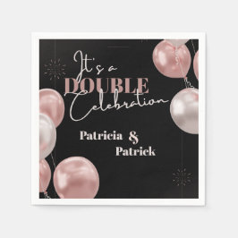 Het is een dubbele viering gezamenlijke verjaardag servet