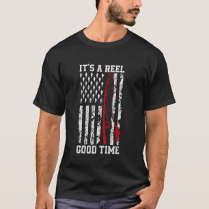 Het is een echt goede tijd 4 juli vissen liefhebbe t-shirt