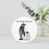 Het is een familie van pinguïns waterverf tekening feestdagenkaart (Staand voorkant)