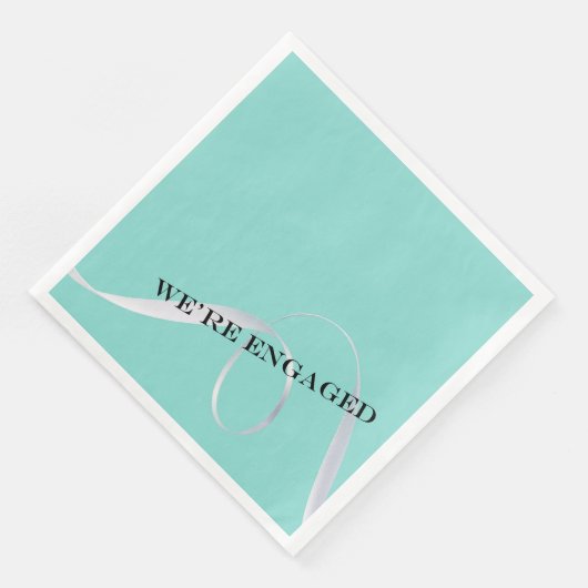 Het is een feestdag in Tiara Servetten (Hoek)