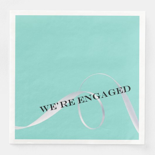 Het is een feestdag in Tiara Servetten (Voorkant)