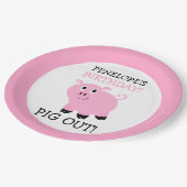 Het is een feestje roze gepersonaliseerd feest papieren bordje (Gekanteld)