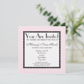 Het is een Girl Baby shower Cake Invitation Kaart (Staand voorkant)