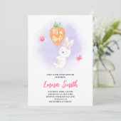 Het is een Girl Cute Bunny Baby shower Kaart (Staand voorkant)