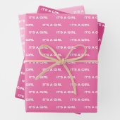 Het is een Girl Pink Wrapping Paper Sheets (In situ)