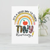 Het is een goede dag om kleine mensen te leren ken bedankkaart (Staand voorkant)