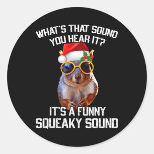Het is een grappige Squeaky Sound Kersteekhoorn. Ronde Sticker