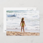 Het is een grote wereld, een klein meisje in het s briefkaart (Voorkant / Achterkant)