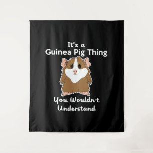 Het is een Guinee-Varken. Wandkleed