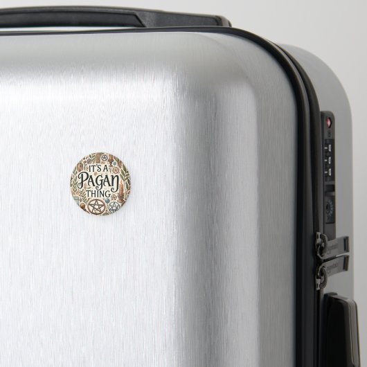 Het is een heidens ding - decoratieve magneet (Insitu (bagage))