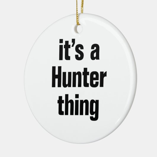 Het is een jager ding keramisch ornament (Links)