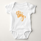 Het is een jongen baby romper (Voorkant)