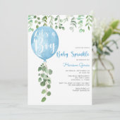 Het is een jongen baby sprinkle eucalyptusballon i kaart (Staand voorkant)