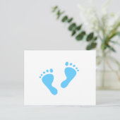 Het is een jongen - Blue Baby Feet Aankondigingskaart (Staand voorkant)