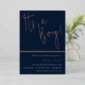 Het is een jongen! Dusty Navy Blue Baby shower Roo Folie Uitnodiging (Staand Voorkant)
