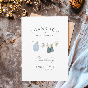 Het is een jongen Eenvoudige kleren Baby Shower Be Bedankkaart