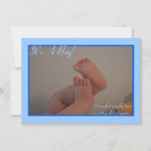 Het is een Jongen Wiggly Toes Foto Geboorteaankond Kaart (Voorkant)