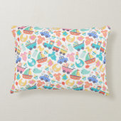 Het is een kleurrijk Baby shower LT gepersonalisee Accent Kussen (Achterkant)