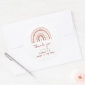 Het is een meisje Boho regenboog babyshower bedank Ronde Sticker (Envelop)