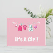 Het is een meisje! Nieuwe Baby – Roze Aangepaste F Aankondiging (Staand voorkant)