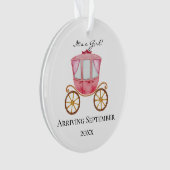 Het is een meisje! Pink Carriage Zwangerschapsaank Ornament (voorkant)