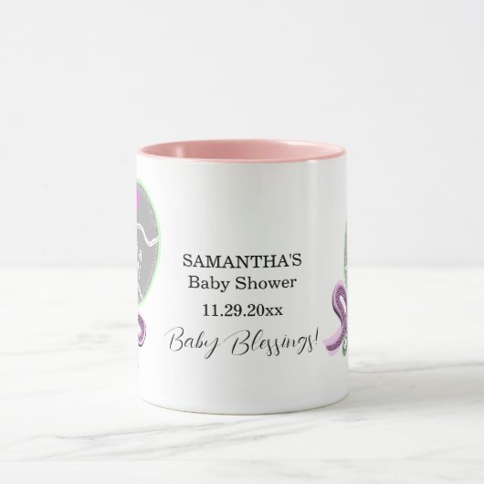 Het is een meisje roze rammelaar Baby shower naam Mok (Midden)