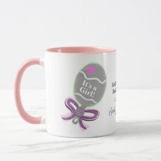 Het is een meisje roze rammelaar Baby shower naam Mok (Links)