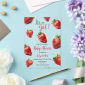 Het is een meisje Strawberry baby shower Acryl Uitnodigingen (Insitu (Huwelijk))