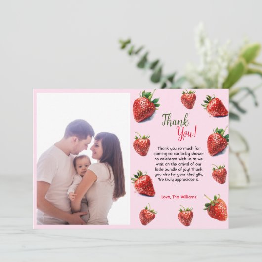 Het is een meisje Strawberry baby shower Bedankkaart (Staand voorkant)
