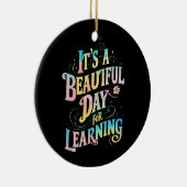 Het is een mooie dag om terug naar school te leren keramisch ornament (Rechts)