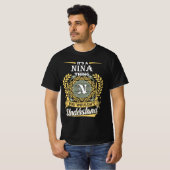 Het is een Nina ding dat je niet kon begrijpen T-shirt (Voorkant volledig)